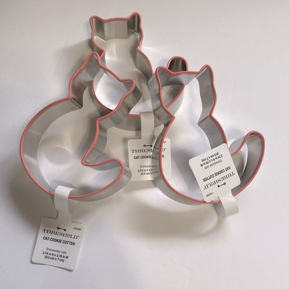 Cookie Cutters Cat Kitty with Silicone Trim Stainless Steel Set of 3 - Picture 4 of 8